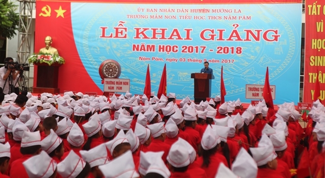 TIẾP SỨC TINH THẦN VƯỢT KHÓ